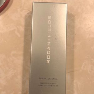 Rodan + Fields Radiant Defense Sand 3